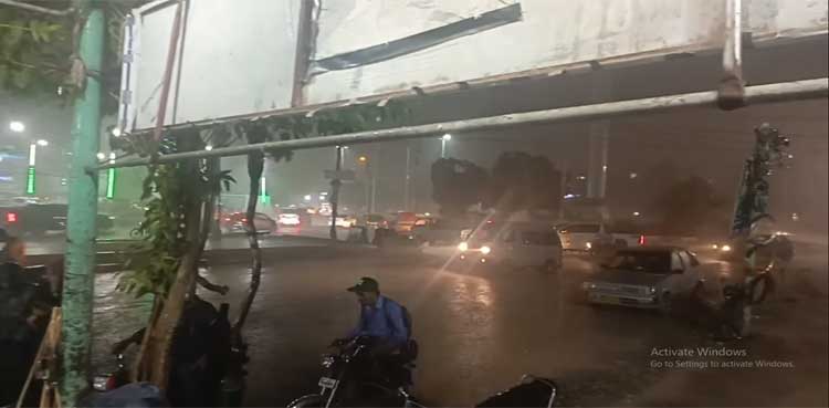 Timely drainage of water must be ensured during rains in Karachi :DG PDMA Sindh