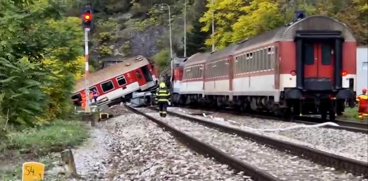 At least 66 injured after two trains collide in Slovakia trains collide in Slovakia