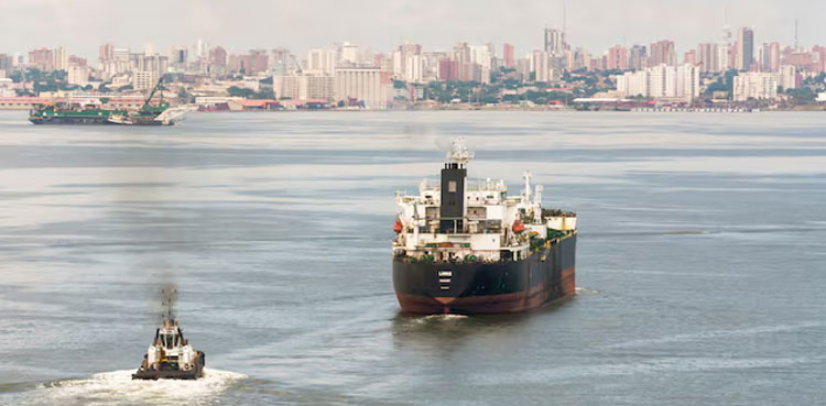 Venezuela eyes 2026 oil boost, interim leader calls for opposition talks