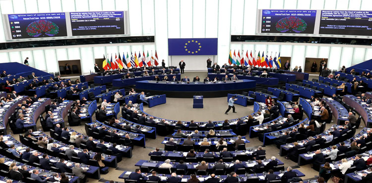 EU lawmakers stall US trade deal in protest over Greenland