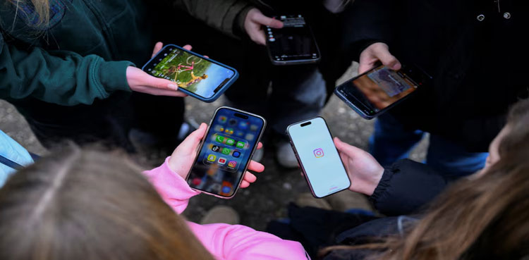 UAE bans social media usage for children
