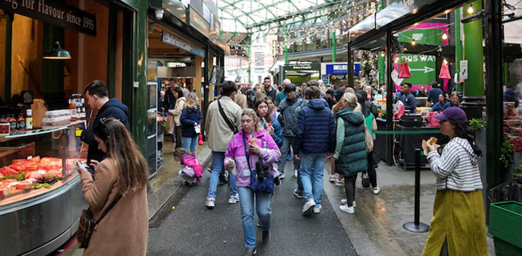 UK young people risk falling outside job market or education