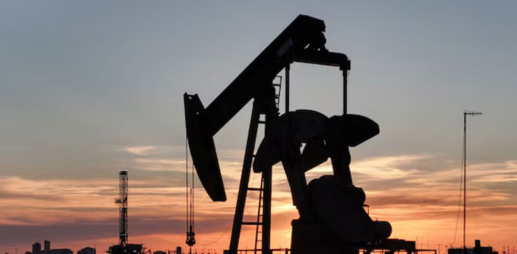 Venezuela signs oil, gas deals with US companies