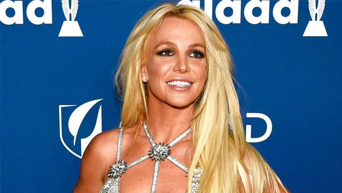 Britney Spears charged with driving under influence following arrest
